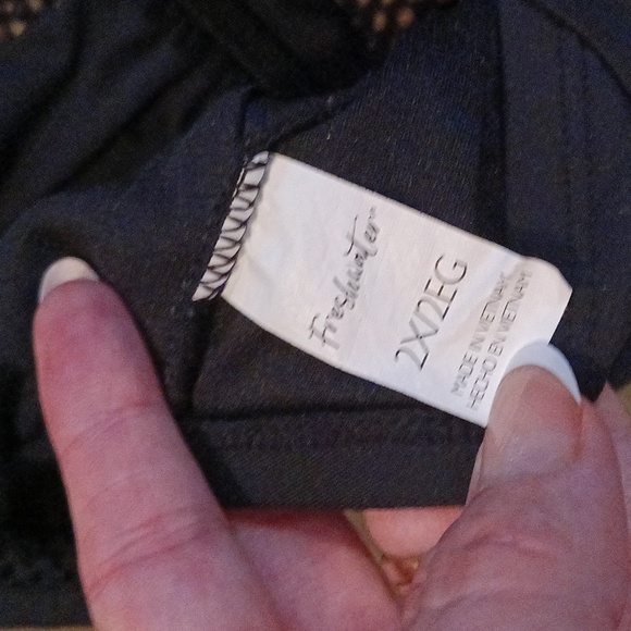 Freshwater one piece swim suit plus size 🖤 - Picture 6 of 10